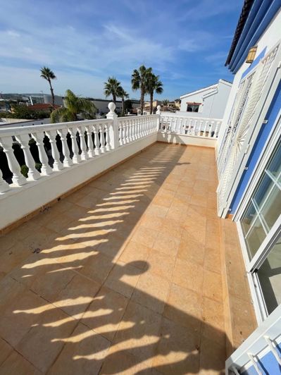 Image No.11-Villa de 4 chambres à vendre à Ciudad Quesada