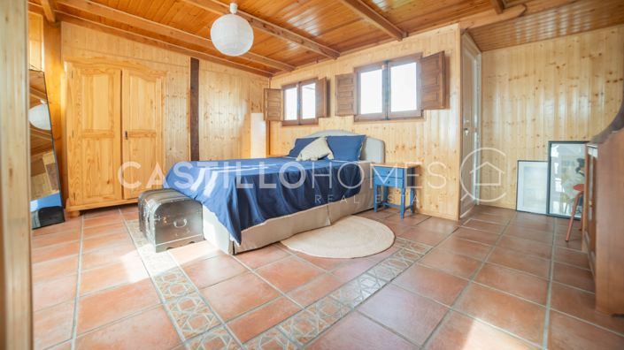 Image No.14-2 Bed Bungalow for sale