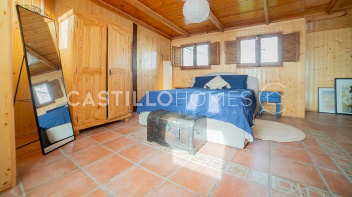 Image No.15-2 Bed Bungalow for sale