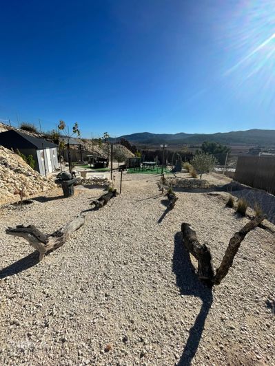 Image No.23-1 Bed Land for sale