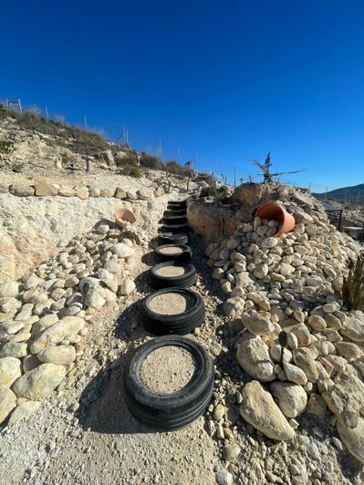 Image No.31-1 Bed Land for sale