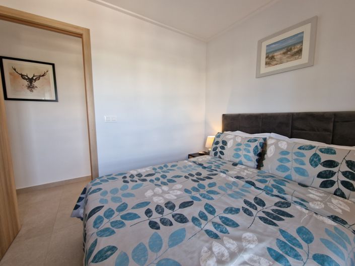 Image No.21-3 Bed Apartment for sale