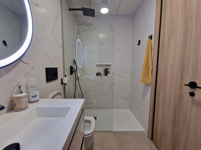 Image No.24-3 Bed Apartment for sale