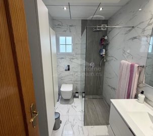 o1jfbaf0101i401vq61lbj1d0b176233