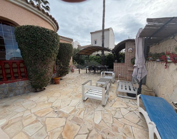 Image No.24-3 Bed Villa for sale