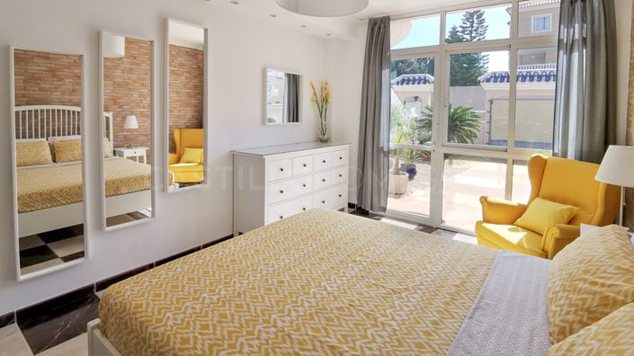 Image No.15-5 Bed Villa for sale