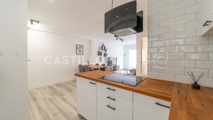 Image No.10-3 Bed Apartment for sale