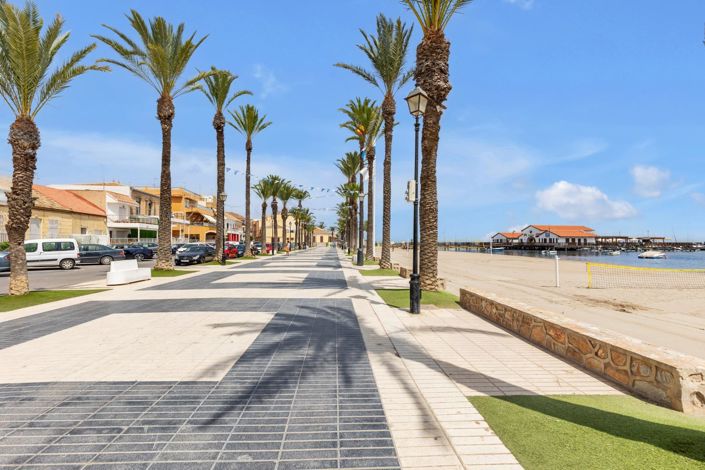 Image No.35-4 Bed Duplex for sale