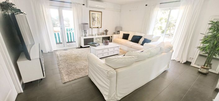 Image No.4-3 Bed Villa for sale