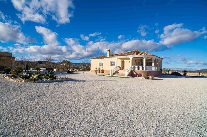 Image No.11-3 Bed Villa for sale