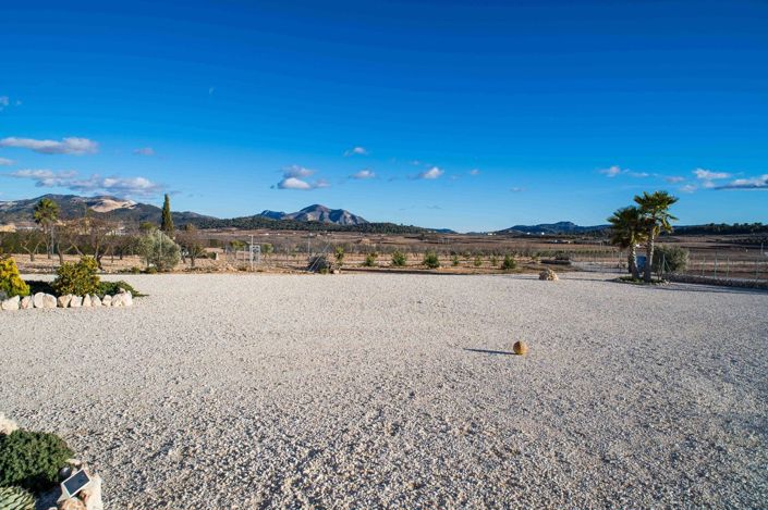 Image No.18-3 Bed Villa for sale