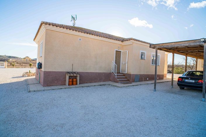 Image No.19-3 Bed Villa for sale