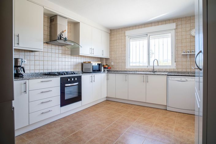 Image No.36-3 Bed Villa for sale