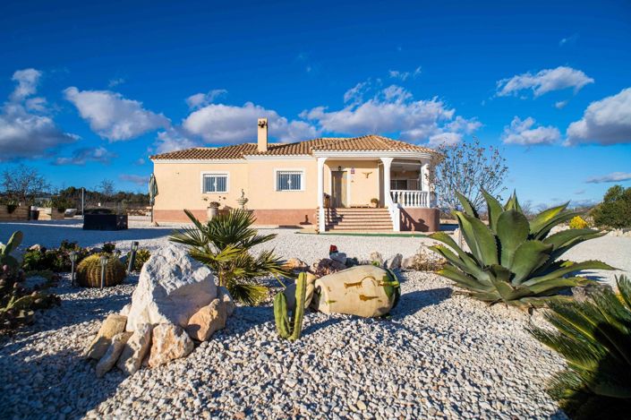 Image No.4-3 Bed Villa for sale