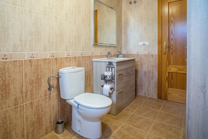 Image No.49-3 Bed Villa for sale