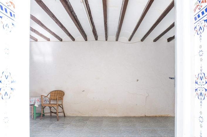 Image No.44-6 Bed Townhouse for sale