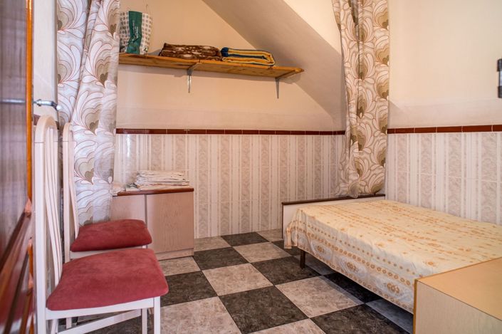 Image No.45-6 Bed Townhouse for sale