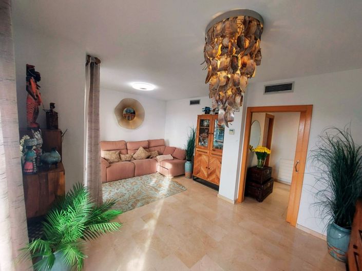 Image No.29-5 Bed Villa for sale