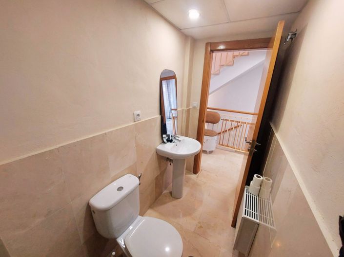 Image No.33-5 Bed Villa for sale