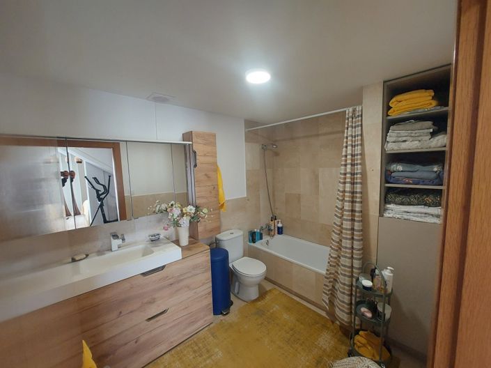 Image No.37-5 Bed Villa for sale