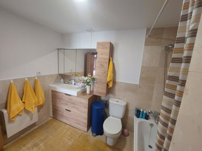 Image No.38-5 Bed Villa for sale