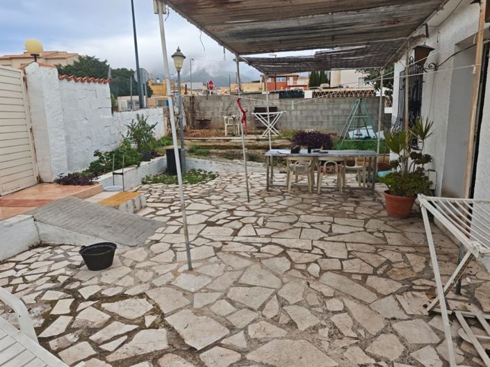 Image No.5-3 Bed Country House for sale