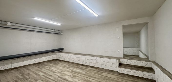 Image No.36-3 Bed Townhouse for sale