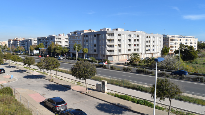 Image No.26-3 Bed Townhouse for sale