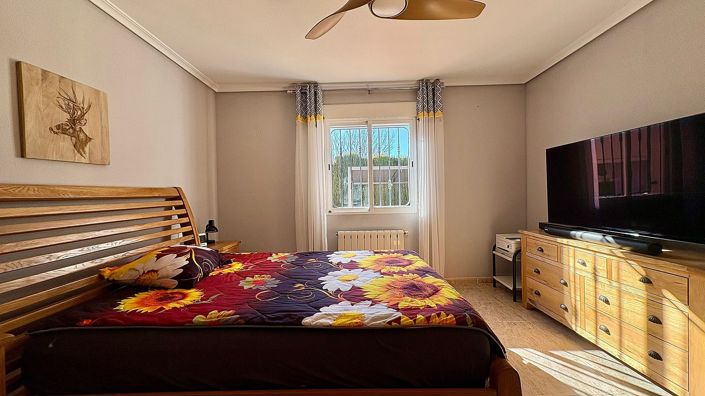 Image No.21-4 Bed Villa for sale