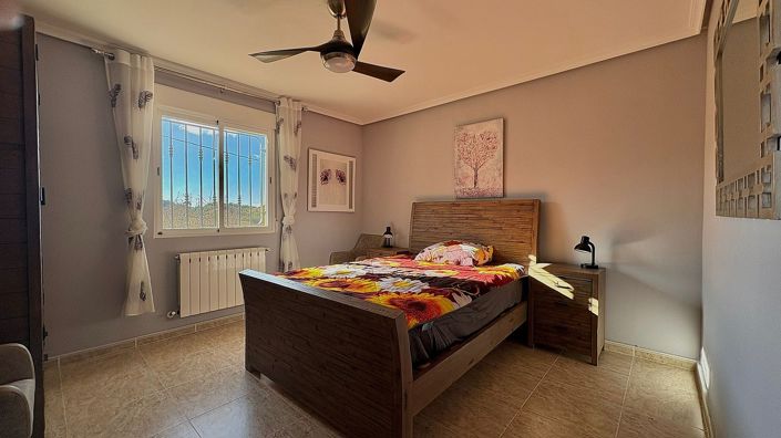 Image No.26-4 Bed Villa for sale