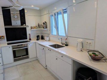 o1jg56ihdirle6kn1asj1toh1nu94n