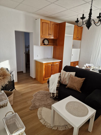 Image No.7-2 Bed Country House for sale