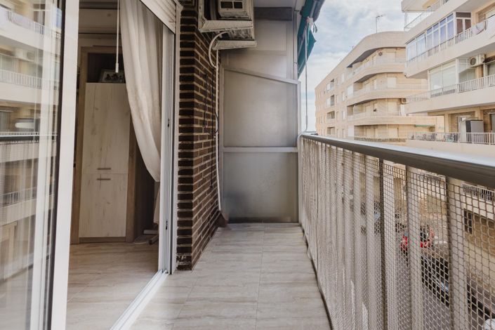 Image No.15-2 Bed Apartment for sale