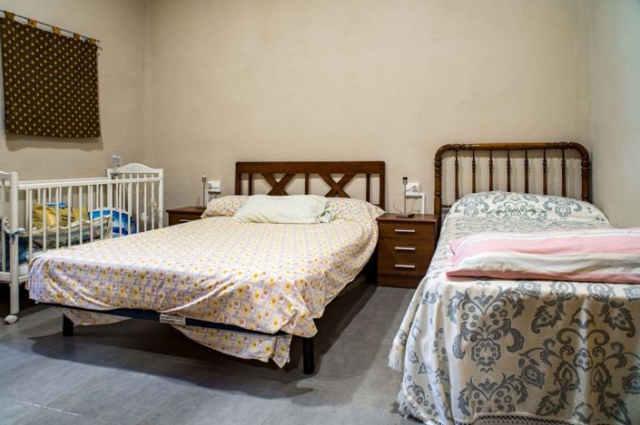 Image No.41-5 Bed Country House for sale