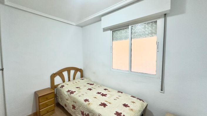 Image No.17-2 Bed Apartment for sale