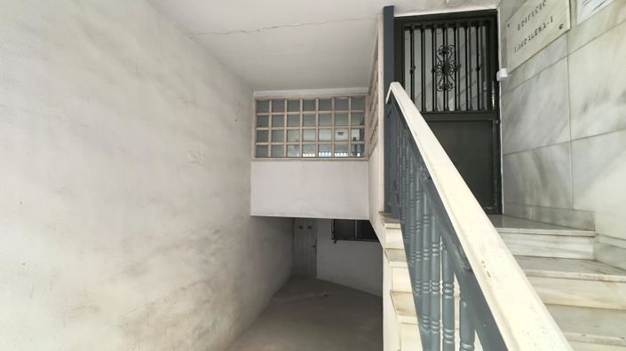 Image No.28-2 Bed Apartment for sale