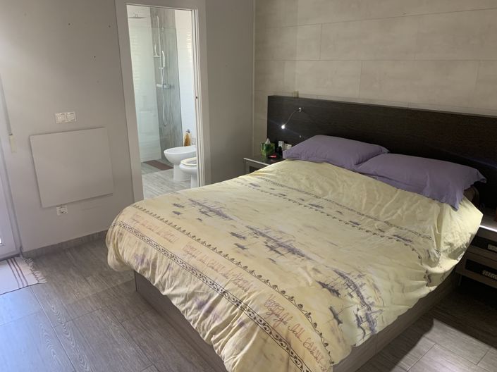 Image No.10-3 Bed Townhouse for sale