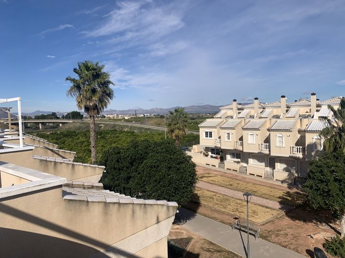 Image No.18-3 Bed Townhouse for sale