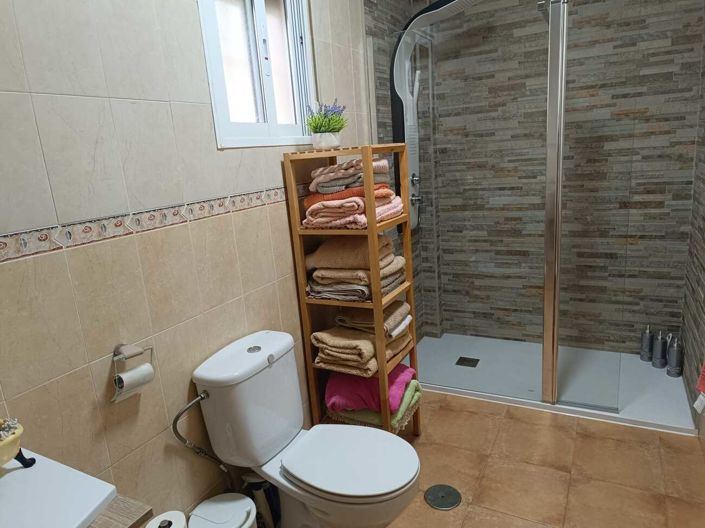 Image No.33-3 Bed Villa for sale