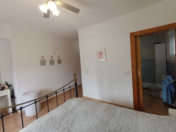 Image No.36-3 Bed Villa for sale