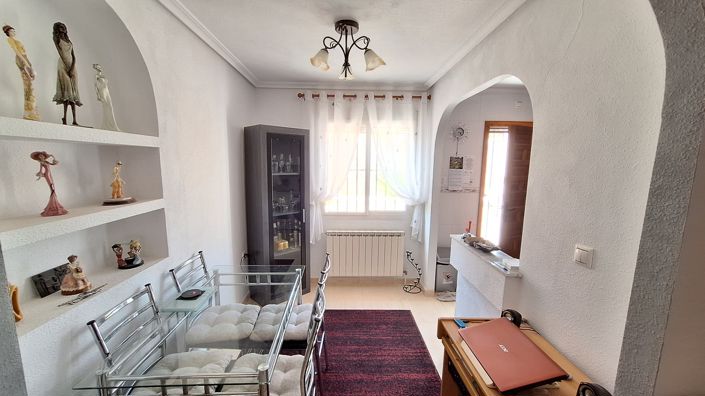 Image No.12-2 Bed Villa for sale