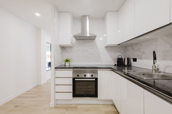 Image No.18-3 Bed Apartment for sale