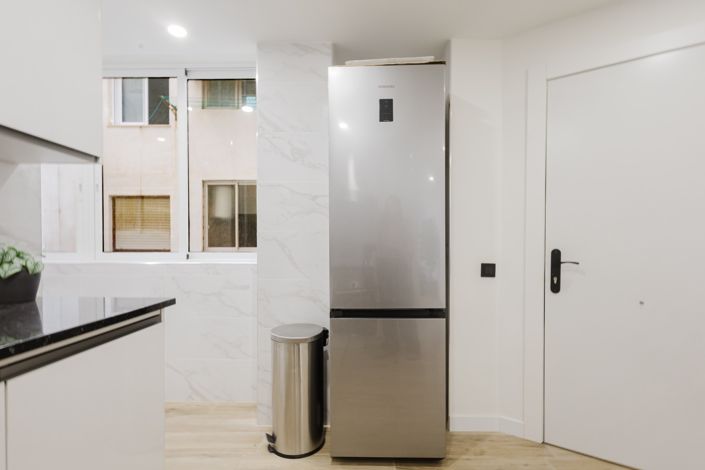 Image No.21-3 Bed Apartment for sale