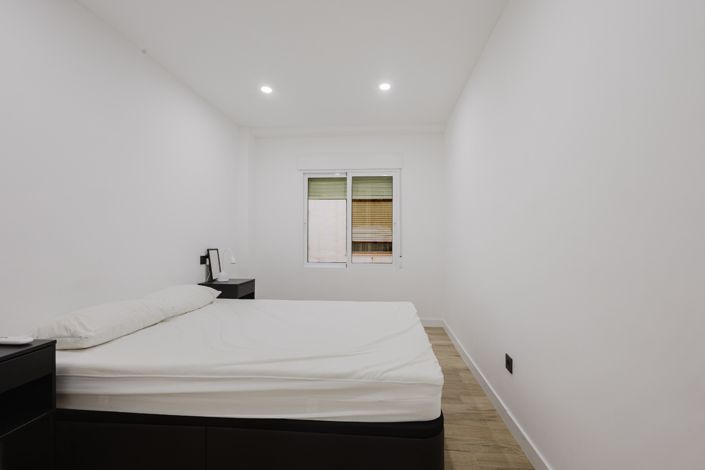 Image No.31-3 Bed Apartment for sale