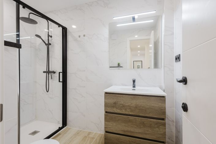 Image No.49-3 Bed Apartment for sale