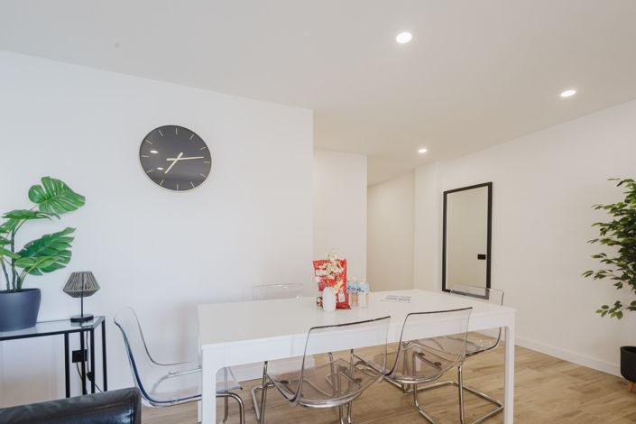 Image No.9-3 Bed Apartment for sale