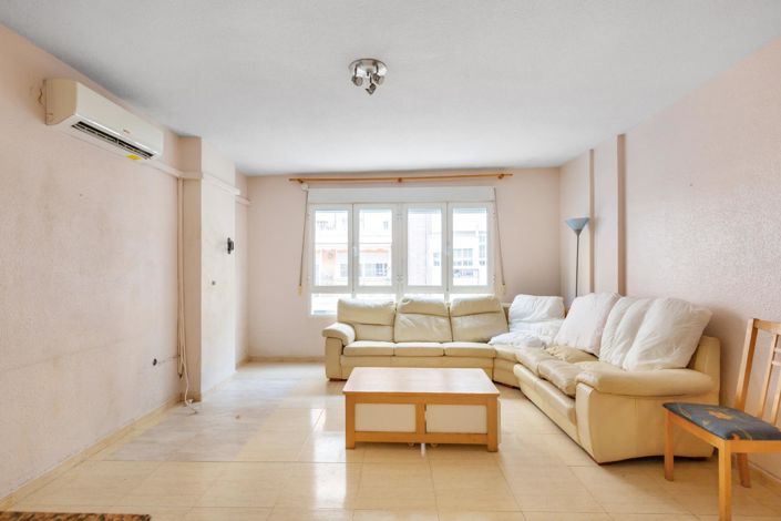 Image No.7-3 Bed Apartment for sale