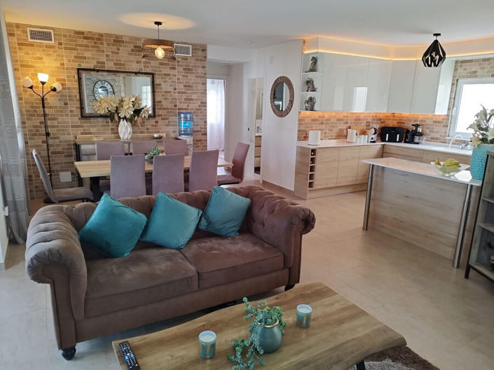 Image No.14-5 Bed Villa for sale