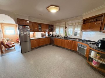 wwhatsapp-image-2026-02-13-at-103749