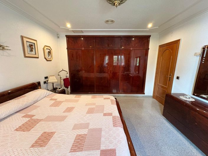 Image No.26-Villa de 6 chambres à vendre à Sax